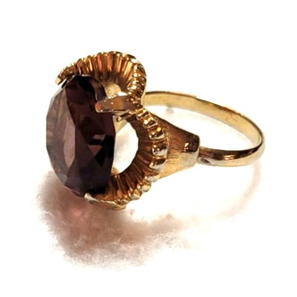 Womens Purple Faceted Glass Statement Cocktail Ring Goldtone Adjustable Band Sz - Picture 2 of 7